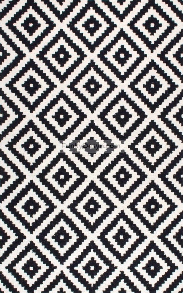 Hand-Tufted Geometric Tuscan Rug, Black