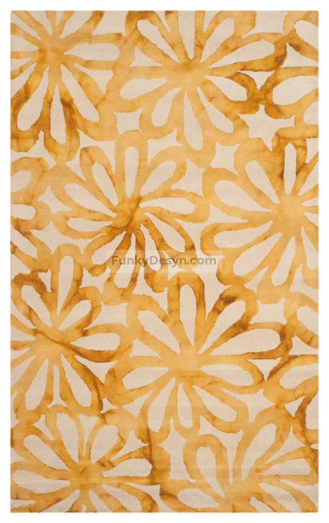Beige/Gold Area Rug